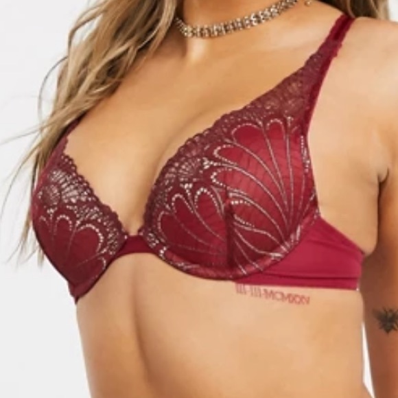 Wonderbra - Picture 2 of 6